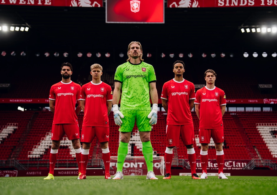 FC Twente's 2026/27 Castore home kit looks back to the 2009/10 title season