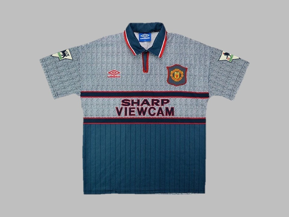 Manchester United 1995-96 away