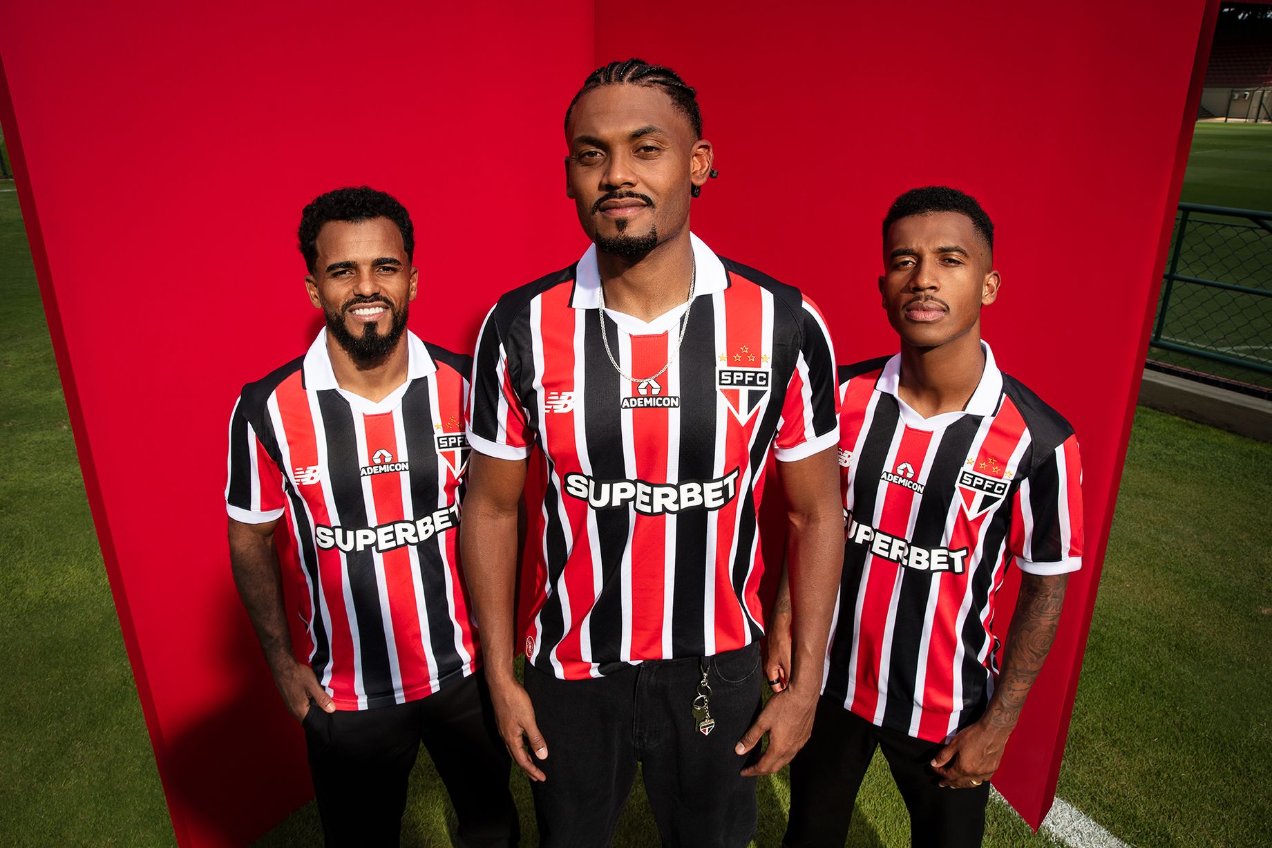 São Paulo's 2026 away kit by New Balance brings back the polo collar