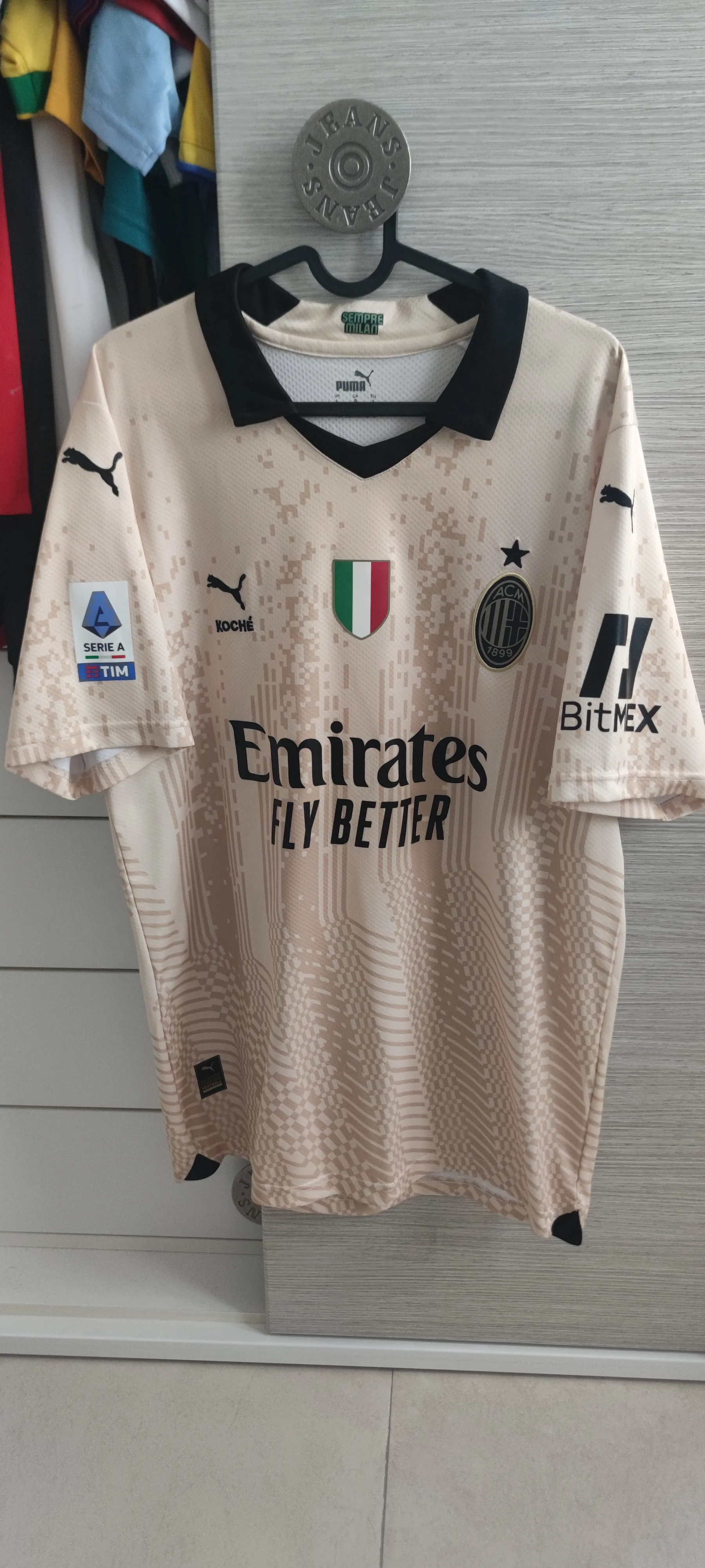 AC Milan 2022-23 GK Special Kit