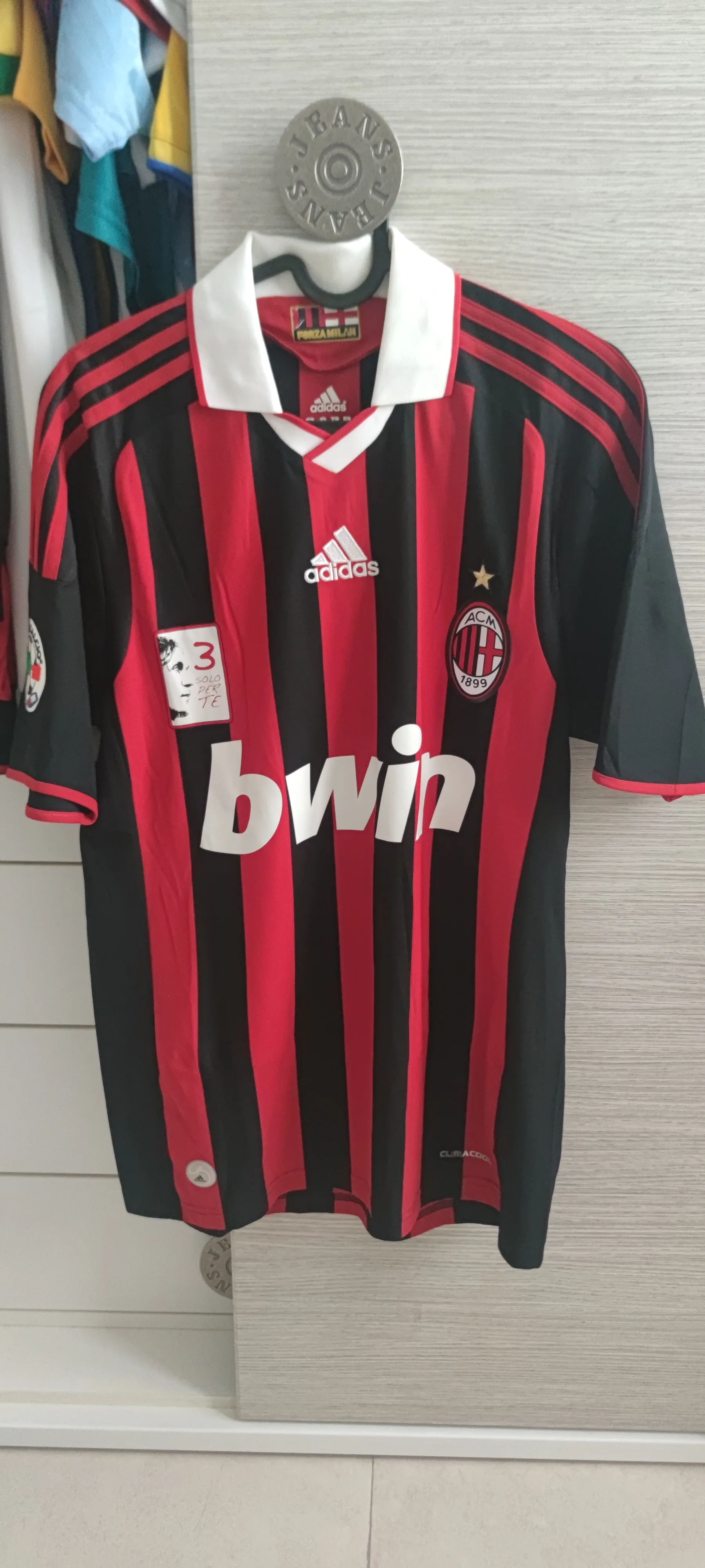 AC Milan 2009-10 Home Kit