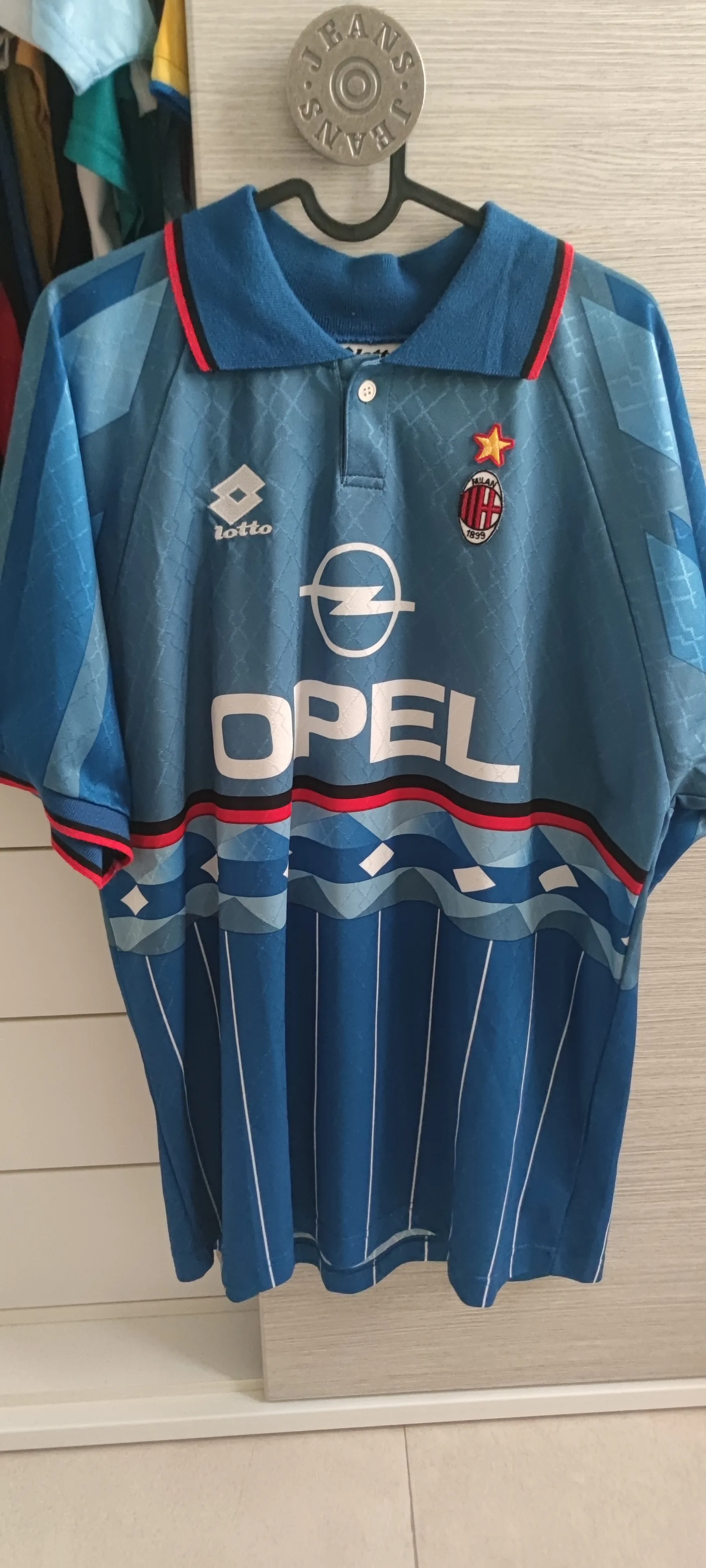 AC Milan 1995-96 Fourth Kit