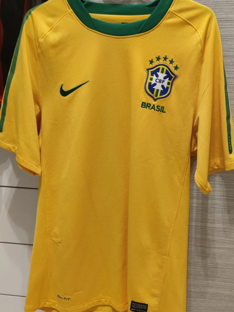 Brazil 2010 Home Kit