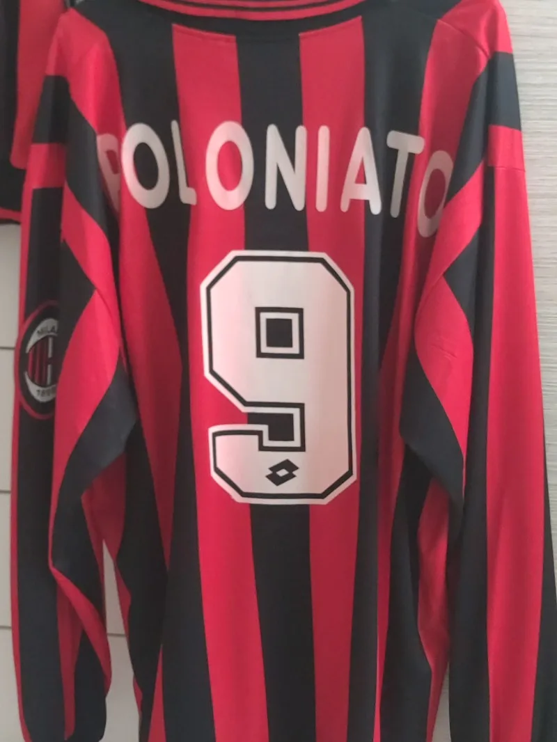 AC Milan 1996-97 Home Kit