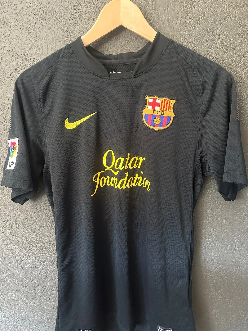 FC Barcelona 2011-12 Away Kit