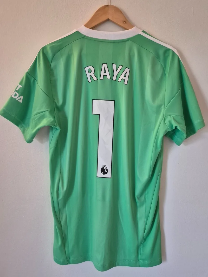Arsenal FC 2025-26 GK 4 Kit