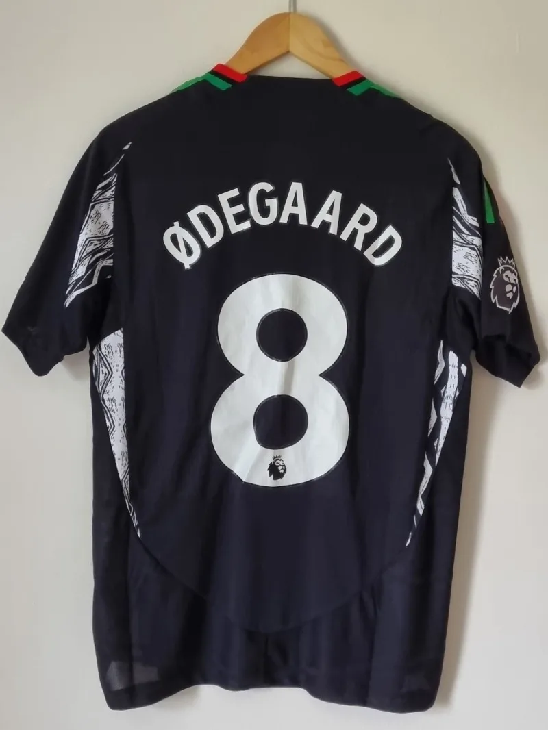 Arsenal FC 2024-25 Away Kit