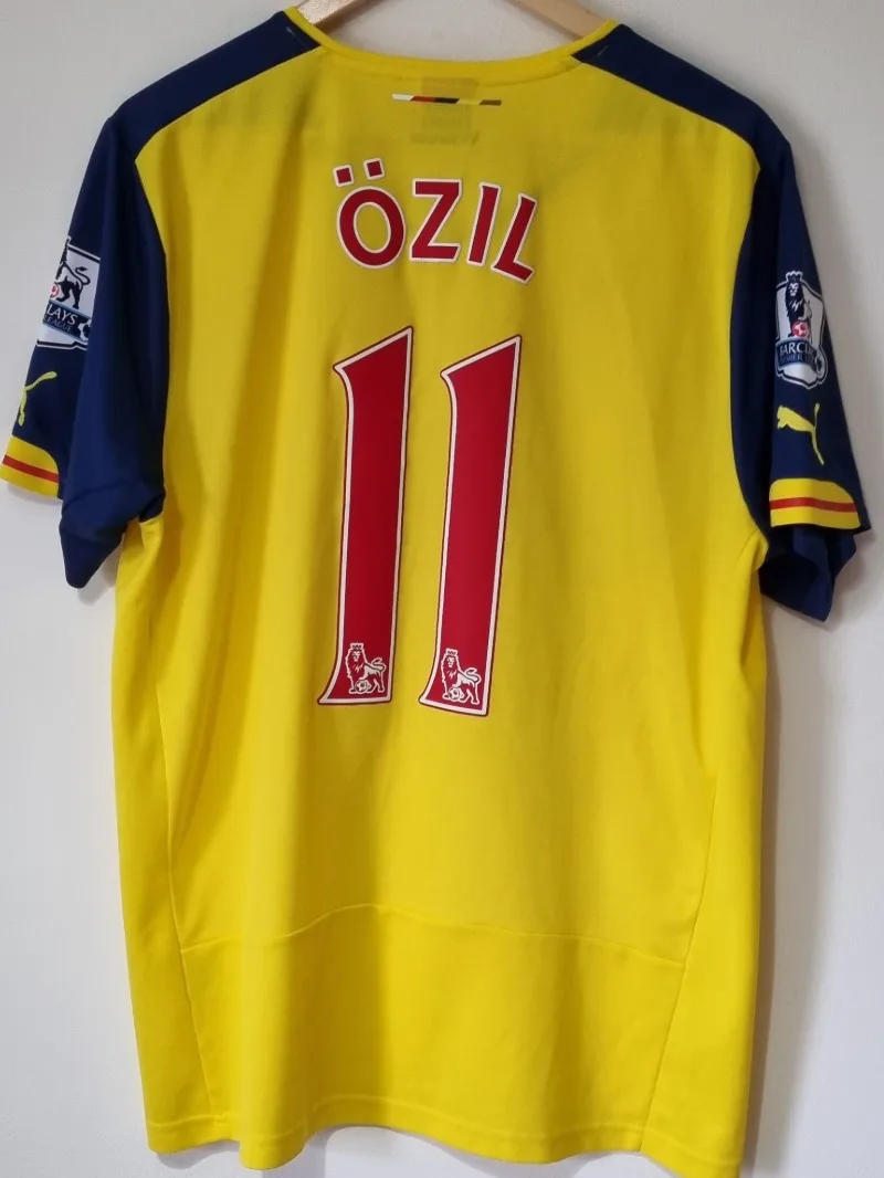 Arsenal FC 2014-15 Away Kit