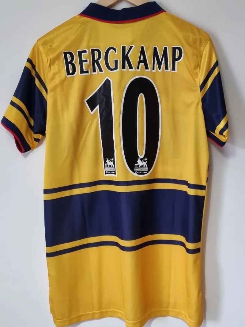 Arsenal FC 1998-99 Away Kit