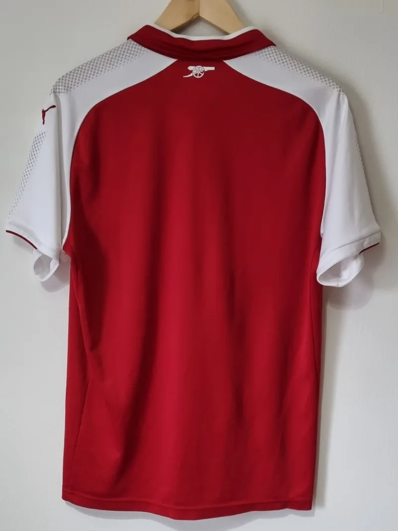 Arsenal FC 2017-18 Home Kit