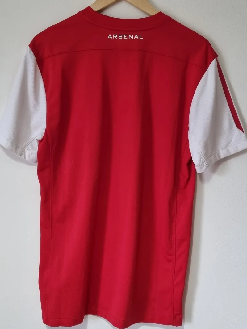 Arsenal FC 2011-12 Home Kit