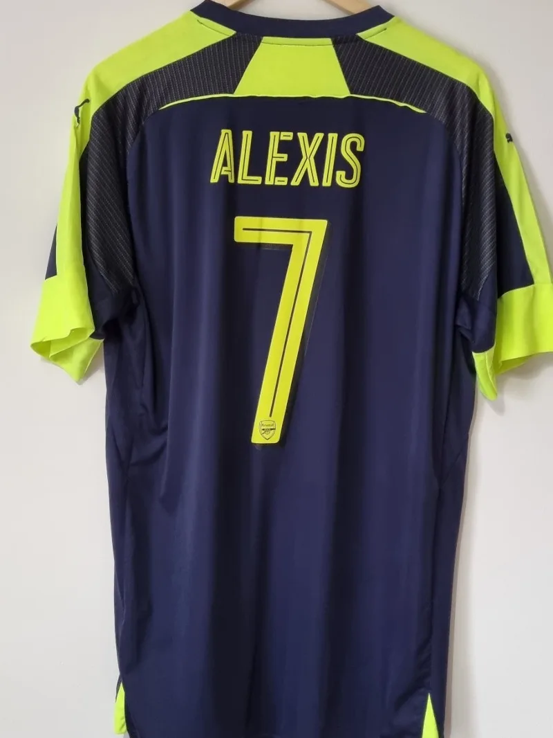 Arsenal FC 2016-17 Third Kit