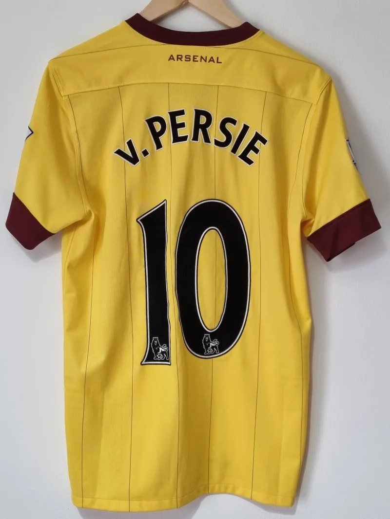 Arsenal FC 2012-13 Third Kit