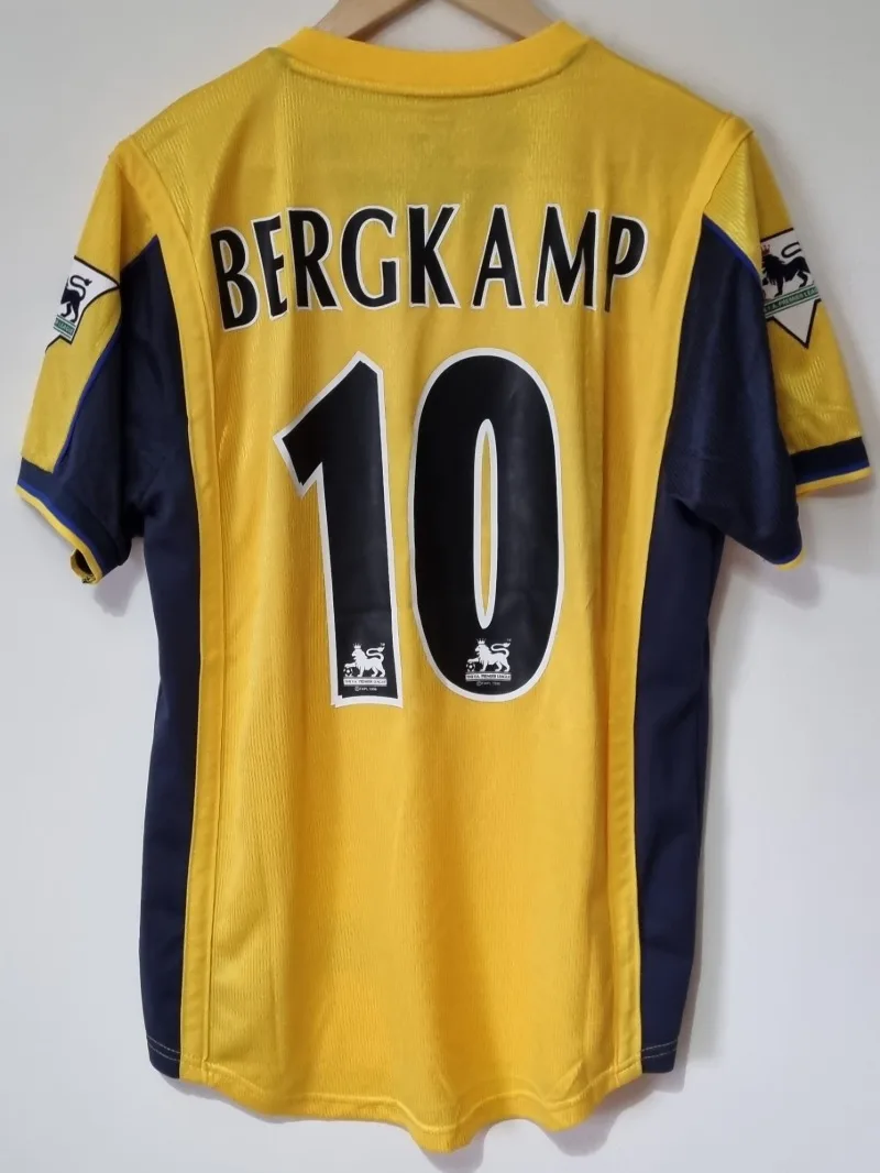 Arsenal FC 1999-00 Away Kit