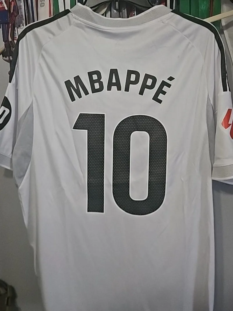 Real Madrid 2025-26 Home Kit