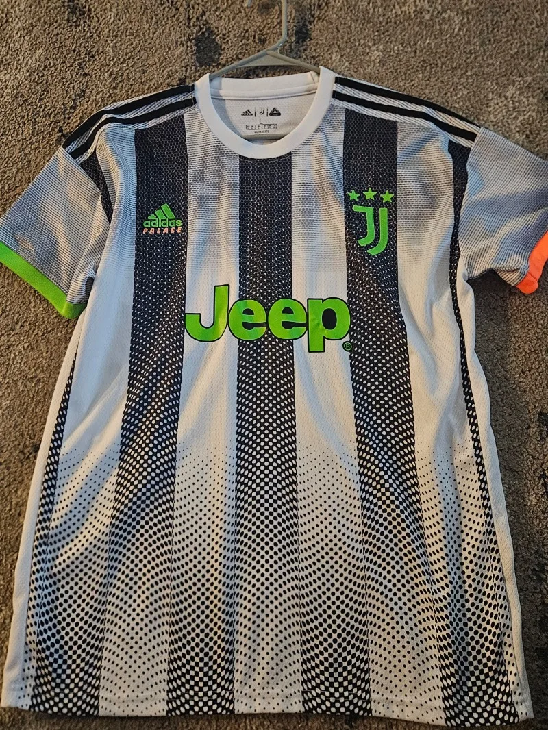 Juventus FC 2019-20 Fourth Kit