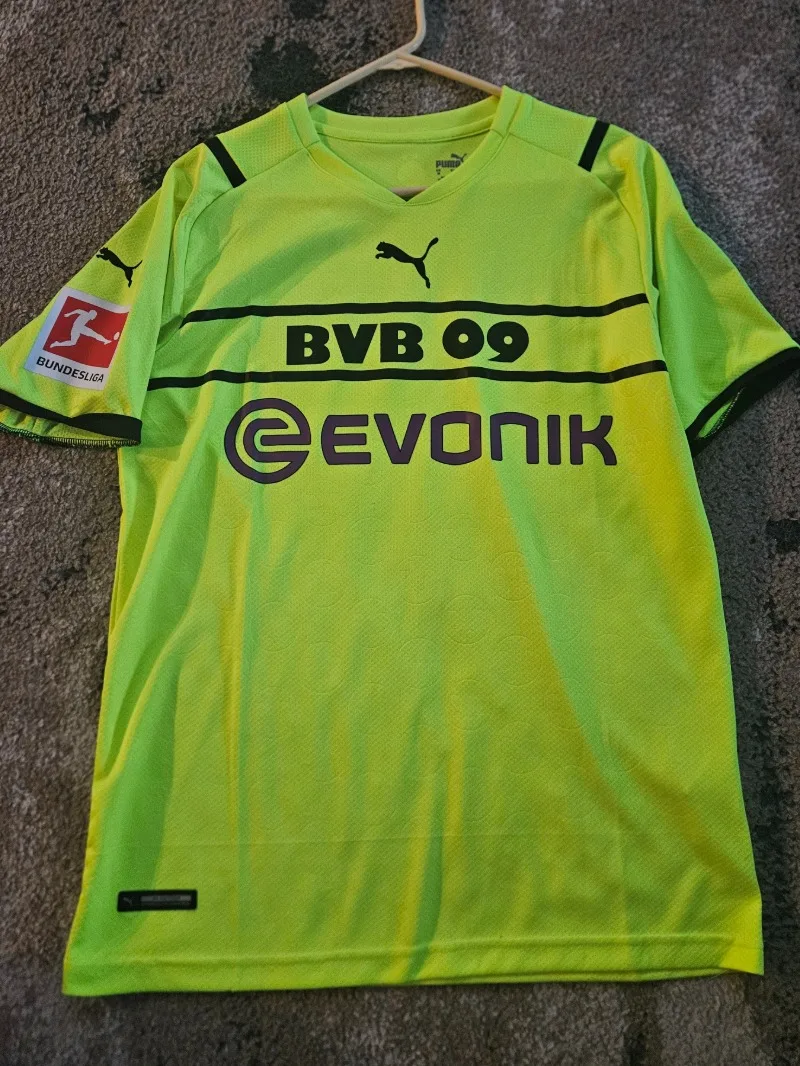 Borussia Dortmund 2021-22 European Kit
