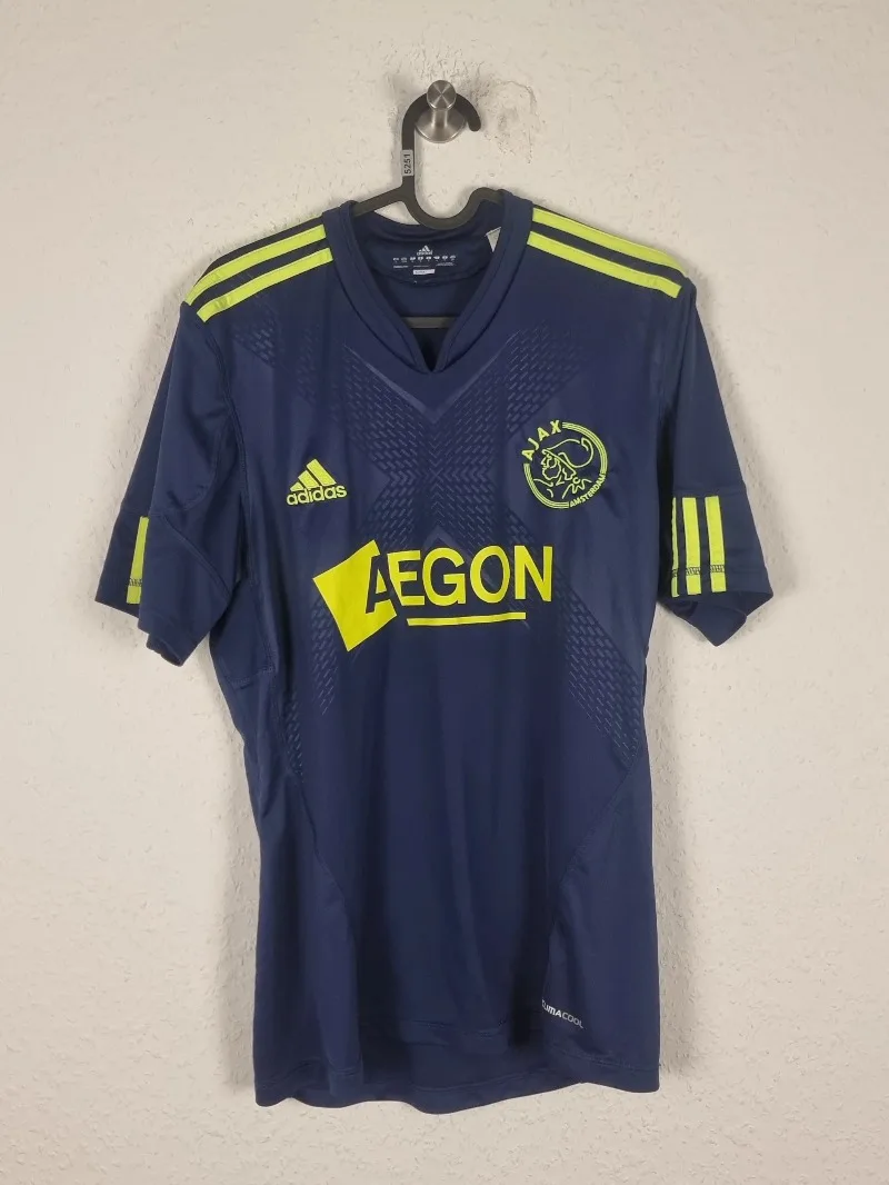 Ajax Amsterdam 2010-11 Away Kit