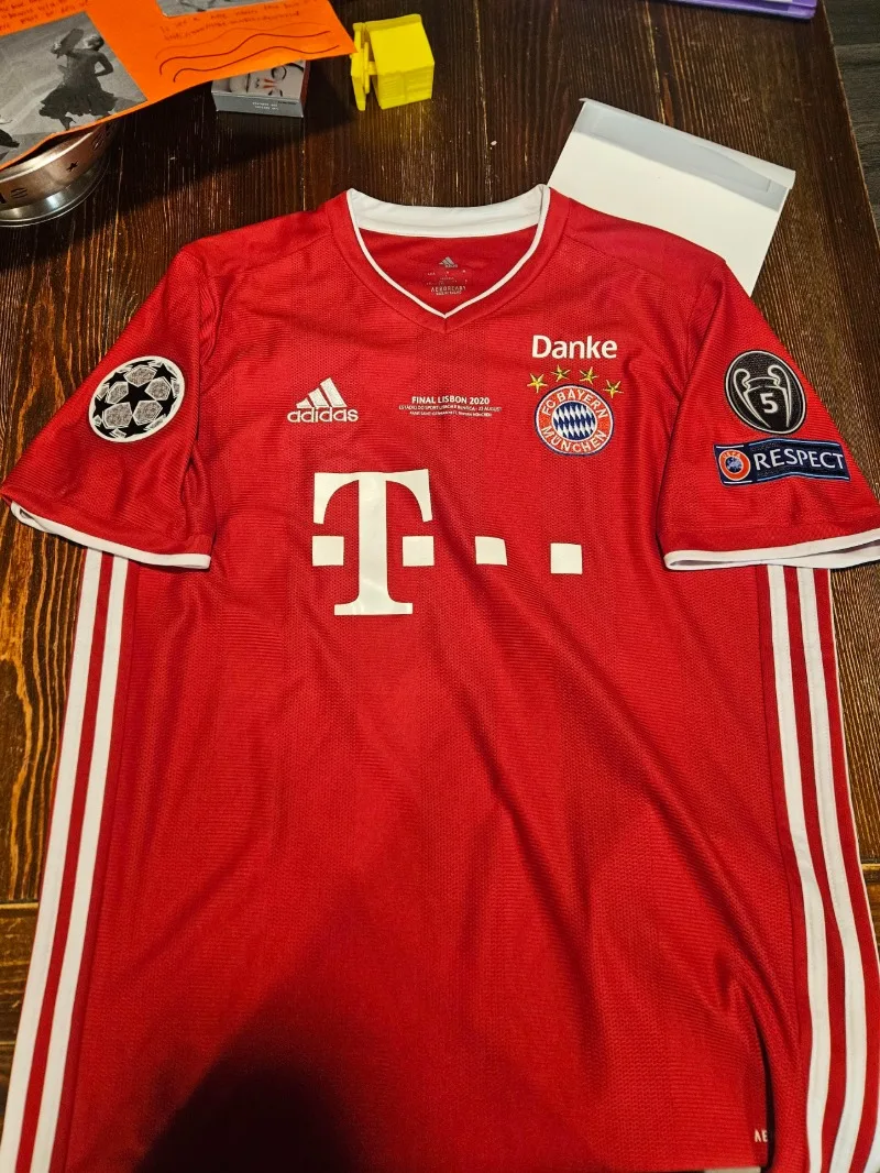 Bayern München 2019-20 Champions League Final Kit