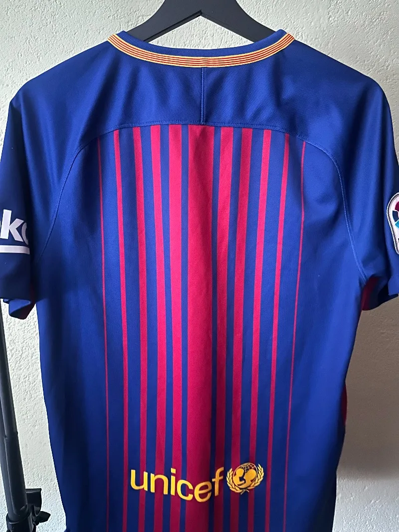 FC Barcelona 2017-18 Home Kit
