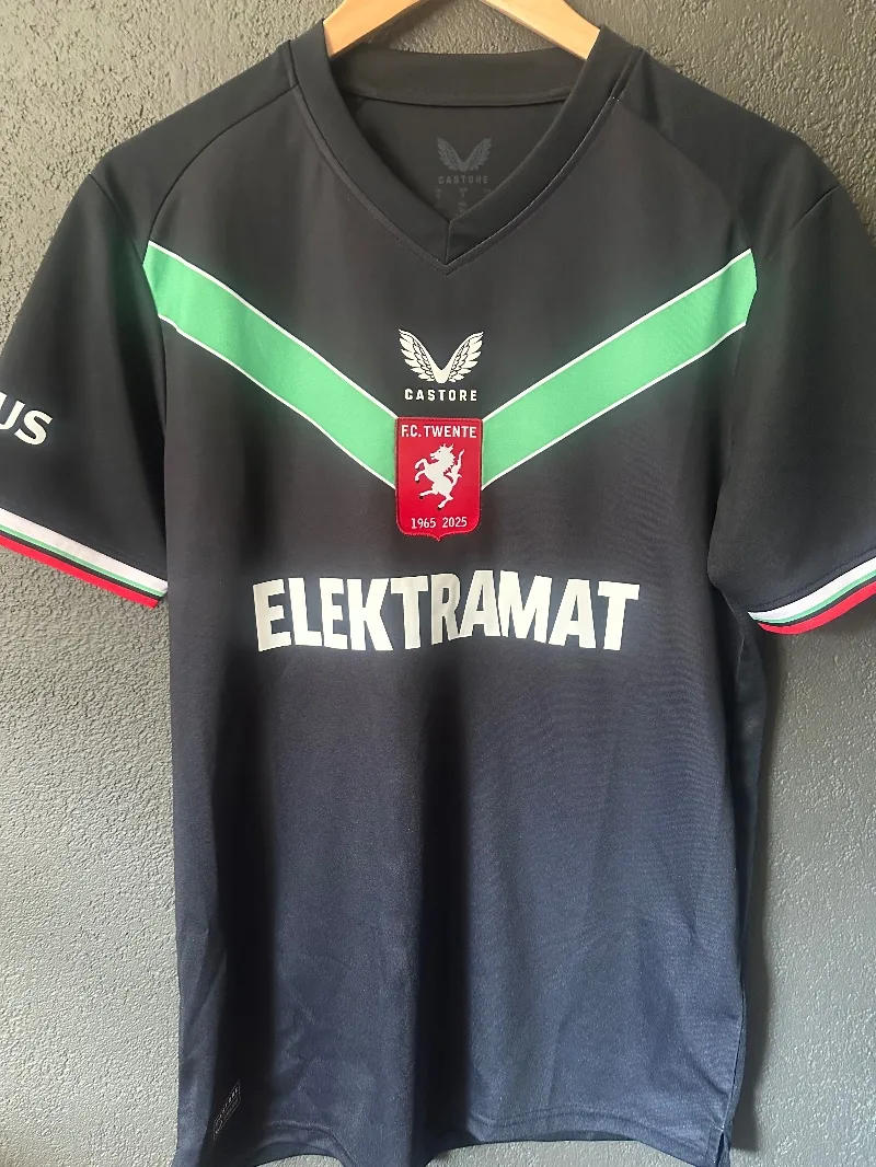 FC Twente 2024-25 Third Kit