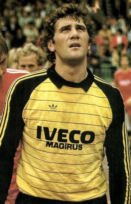 Bayern München 1982-83 GK Away Kit