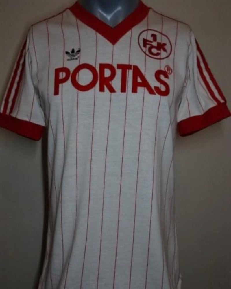 1. FC Kaiserslautern 1982-83 Away Kit