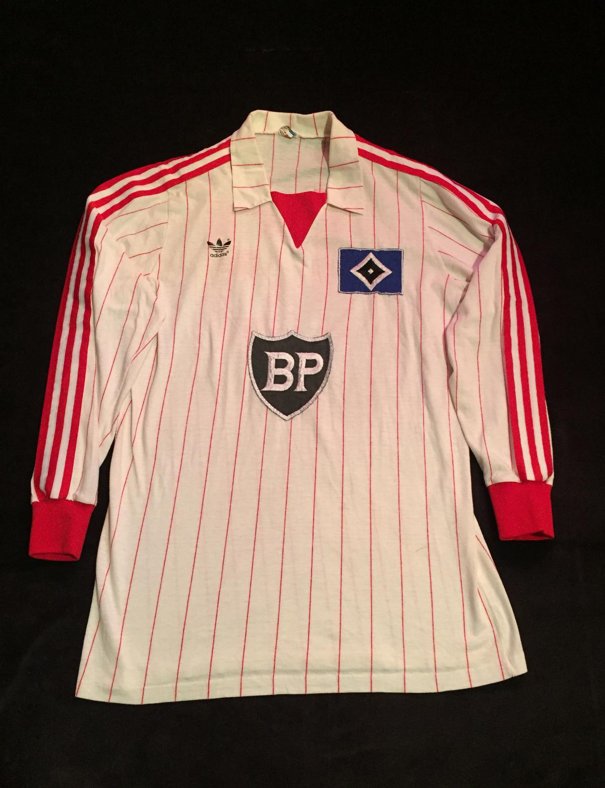 Hamburger SV 1982-83 Home Kit