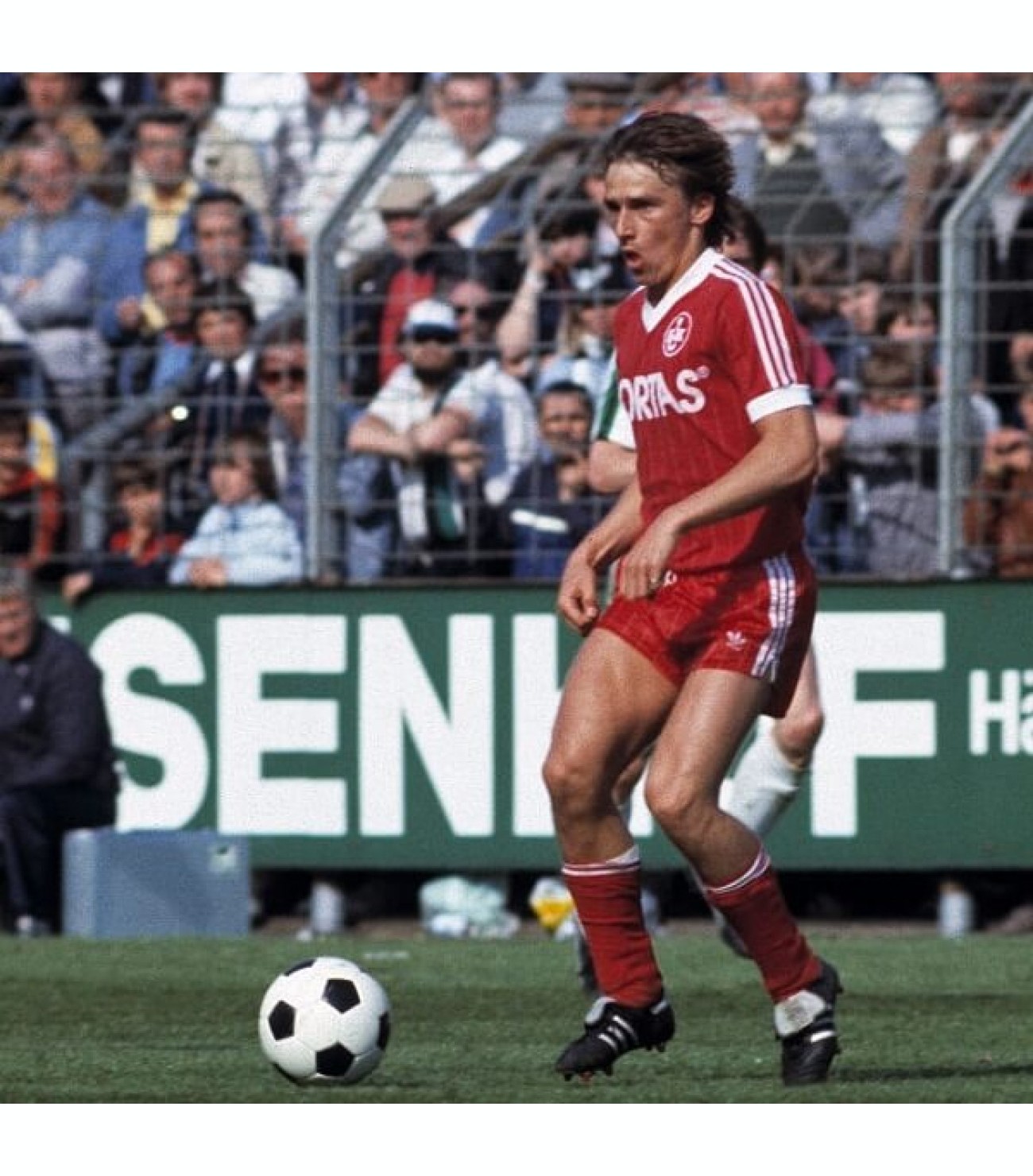 1. FC Kaiserslautern 1983-84 Home Kit