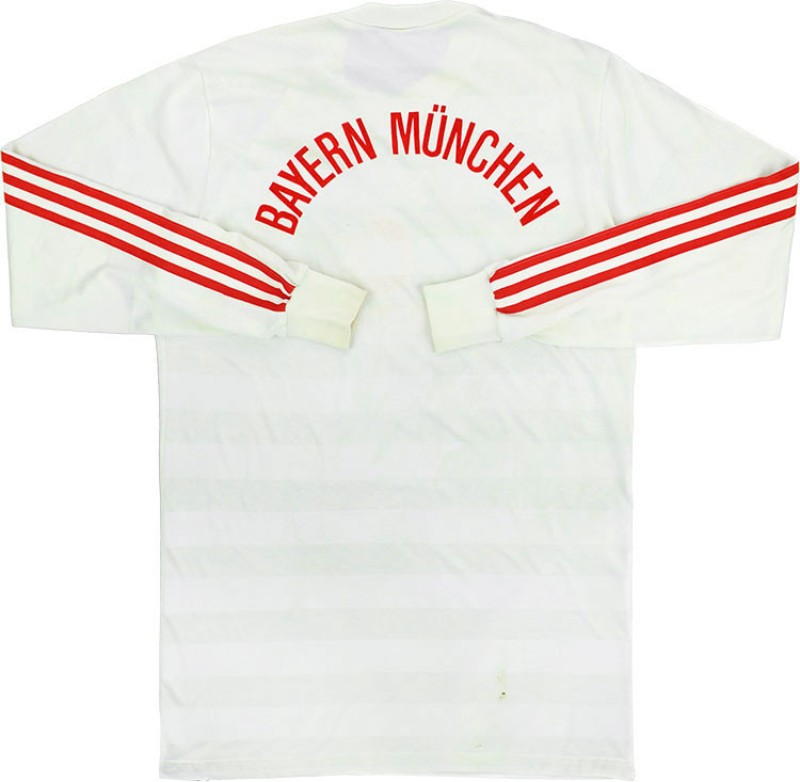 Bayern München 1984-85 Away Kit