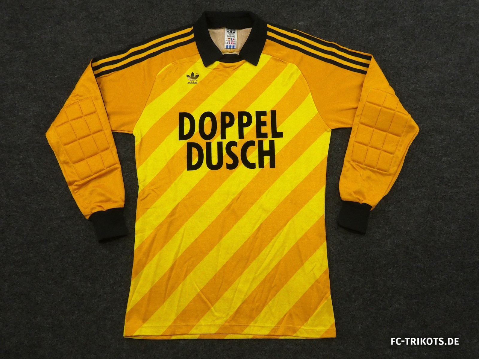 1. FC Köln 1984-85 GK Home Kit