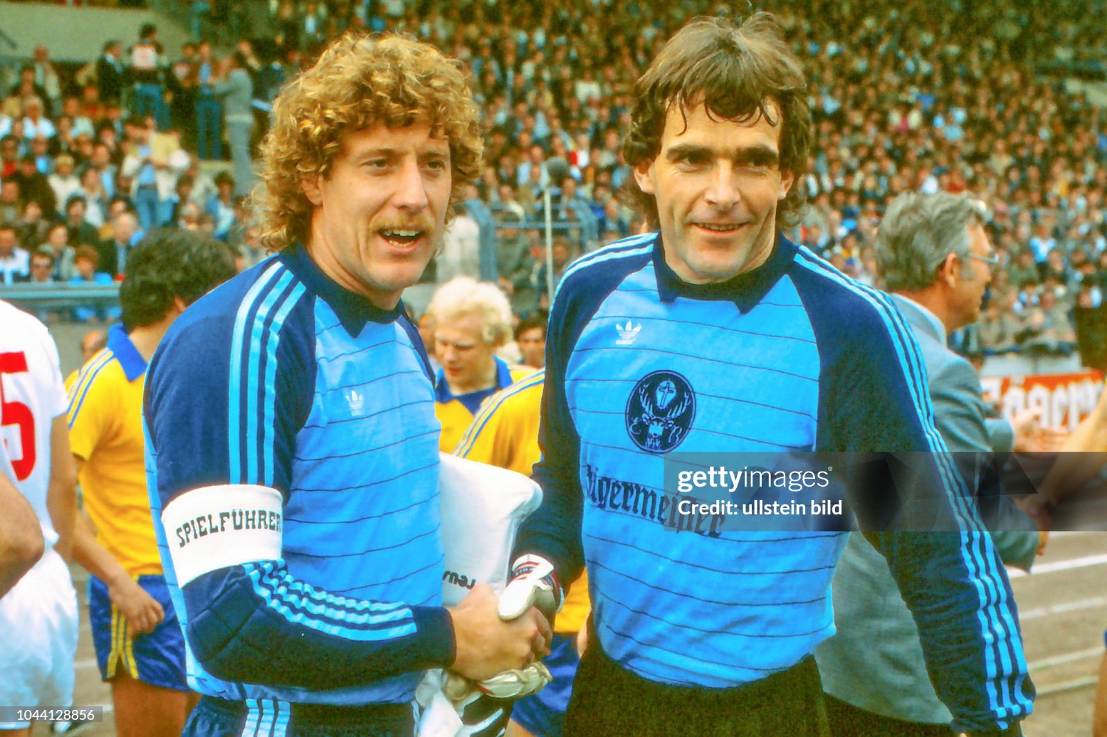 Eintracht Braunschweig 1984-85 GK 1 Kit