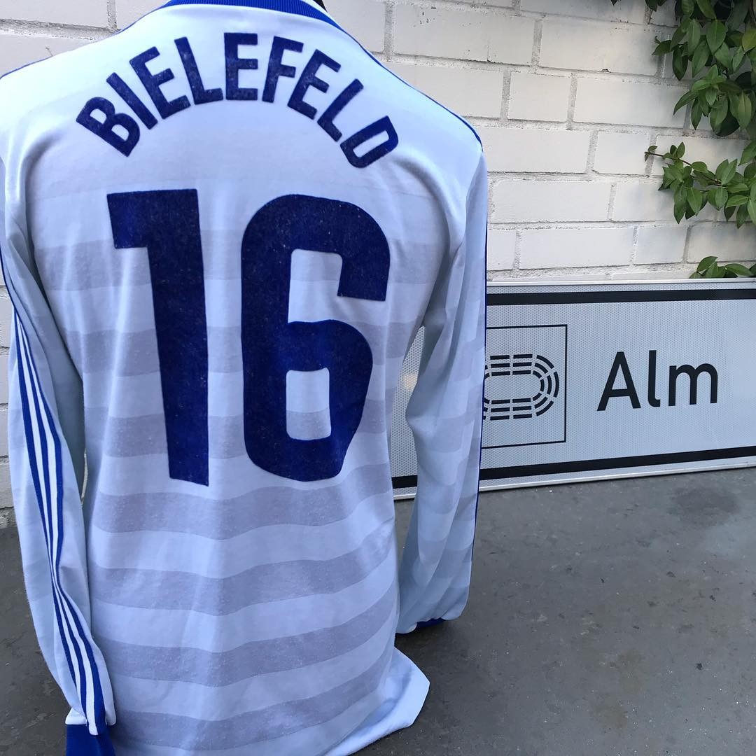 Arminia Bielefeld 1984-85 Third Kit
