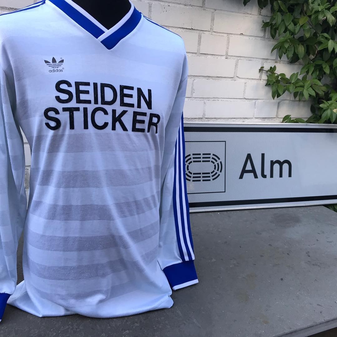 Arminia Bielefeld 1984-85 Third Kit