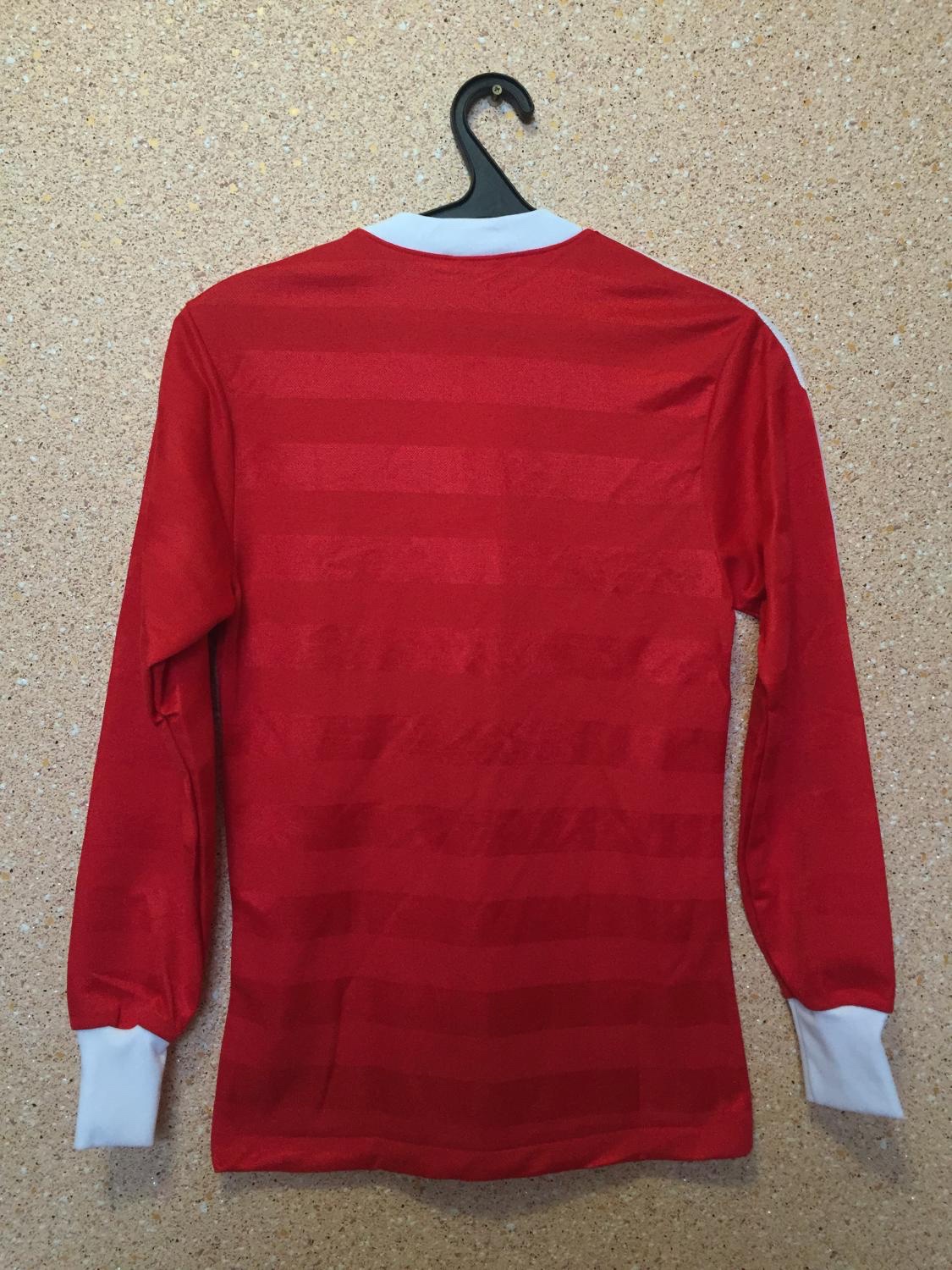 1. FC Nürnberg 1985-86 Home Kit