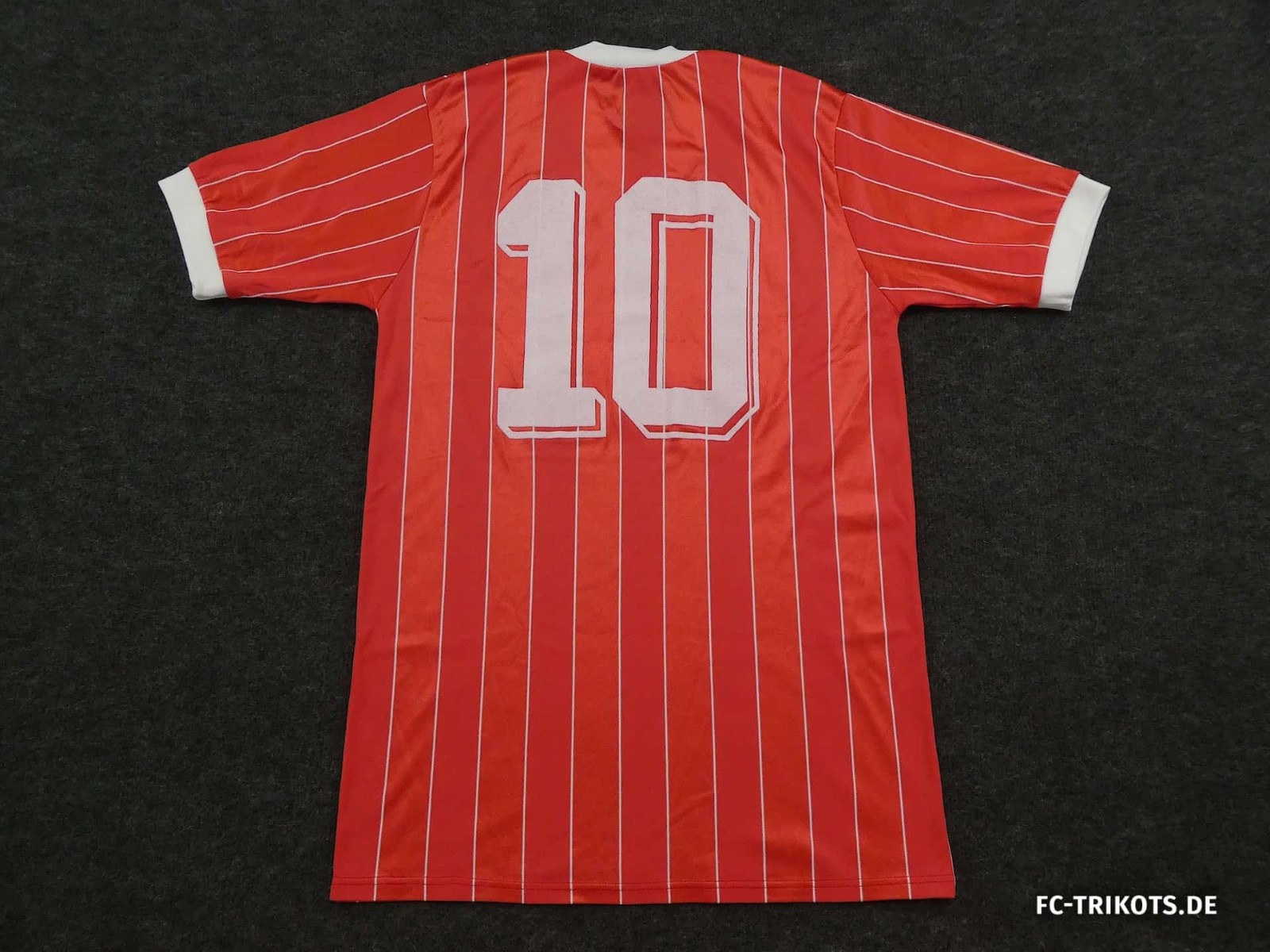 1. FC Köln 1985-86 Away Kit
