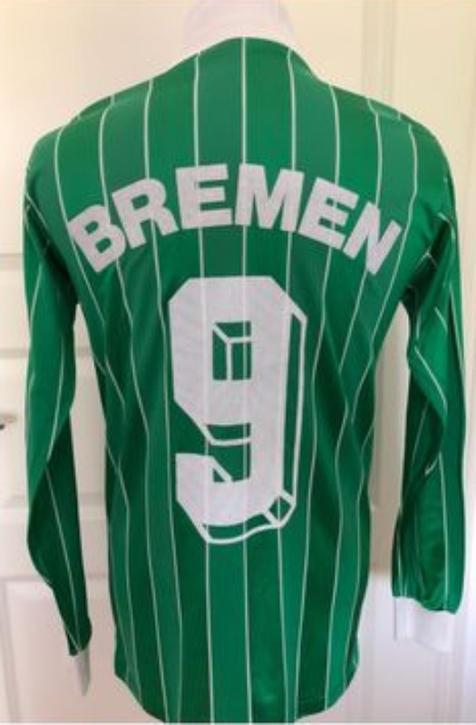 Werder Bremen 1985-86 Away Kit