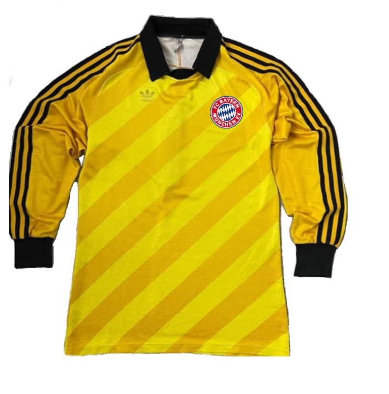 Bayern München 1986-87 GK Home Kit