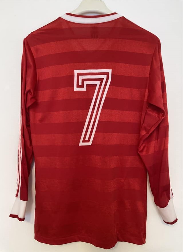 1. FC Nürnberg 1986-87 Home Kit