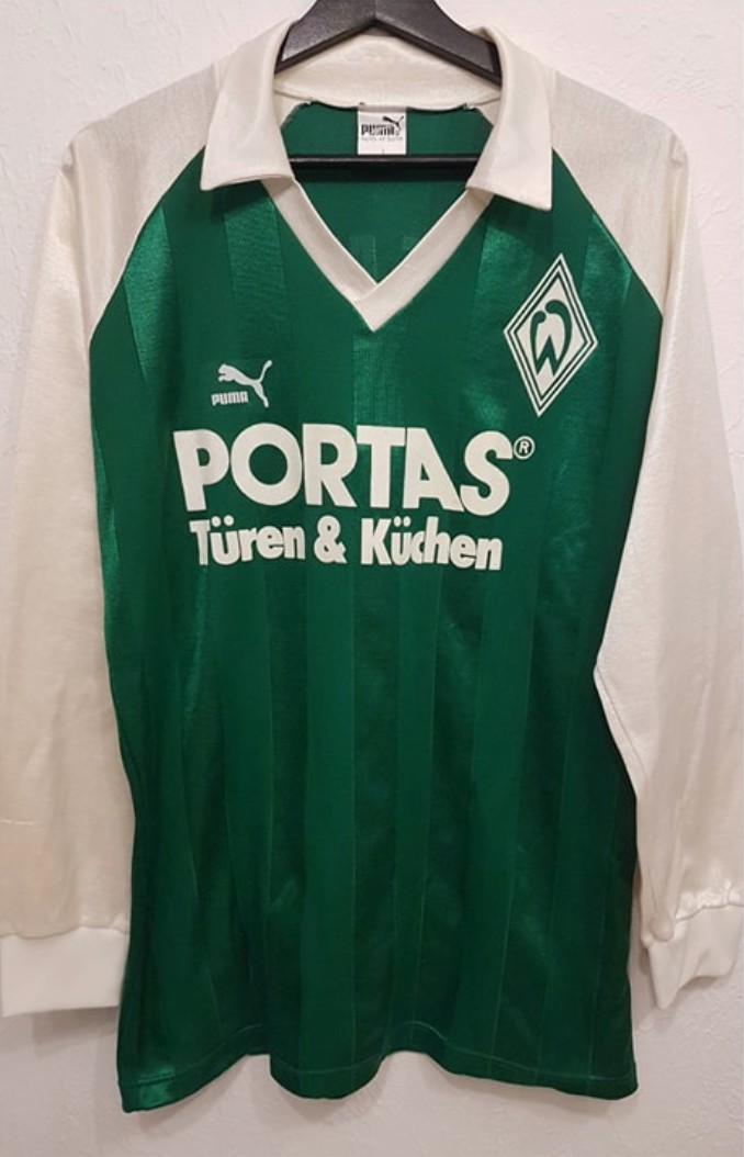 Werder Bremen 1986-87 Away Kit