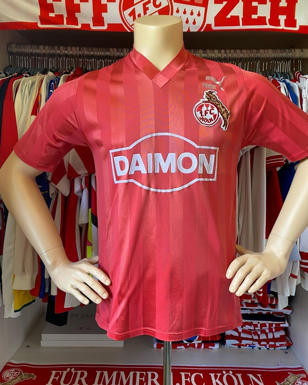 1. FC Köln 1987-88 Away Kit