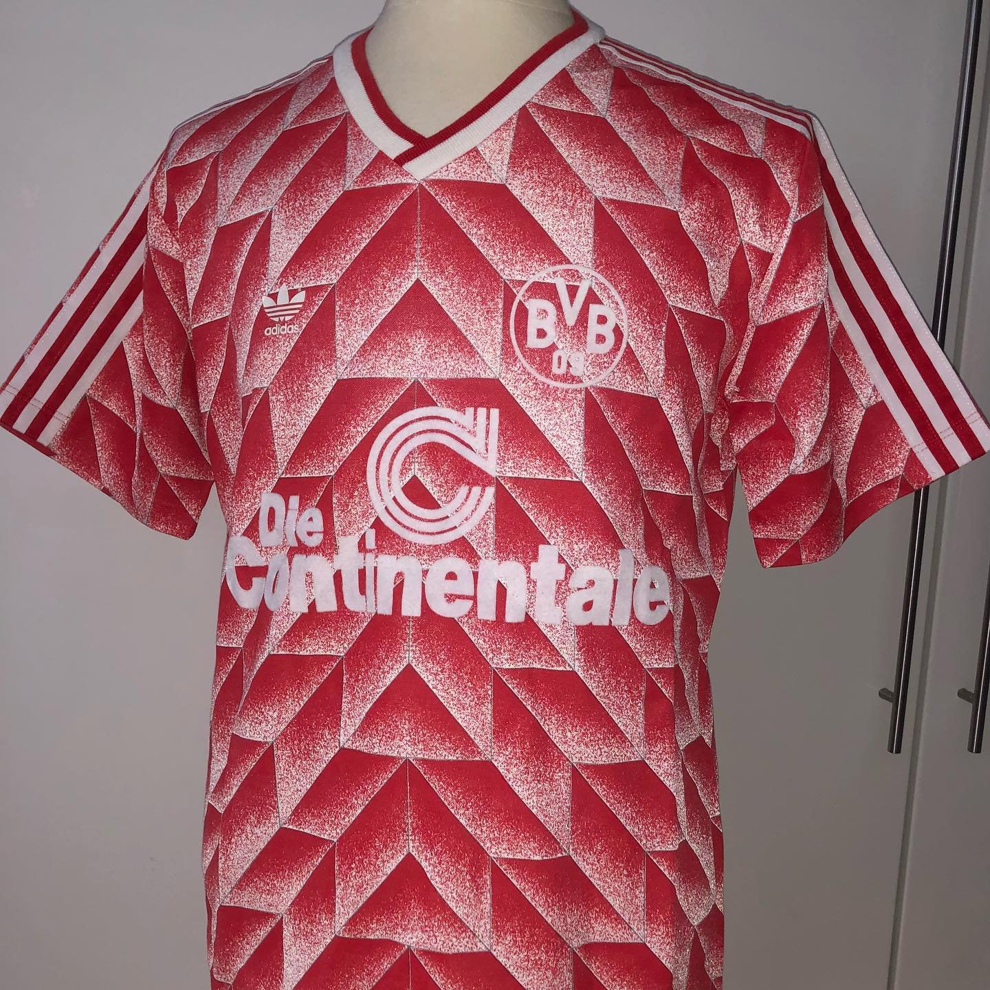 Borussia Dortmund 1988-89 Away Kit