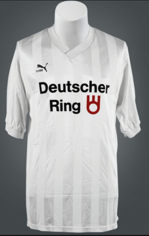 FC St. Pauli 1988-89 Home Kit