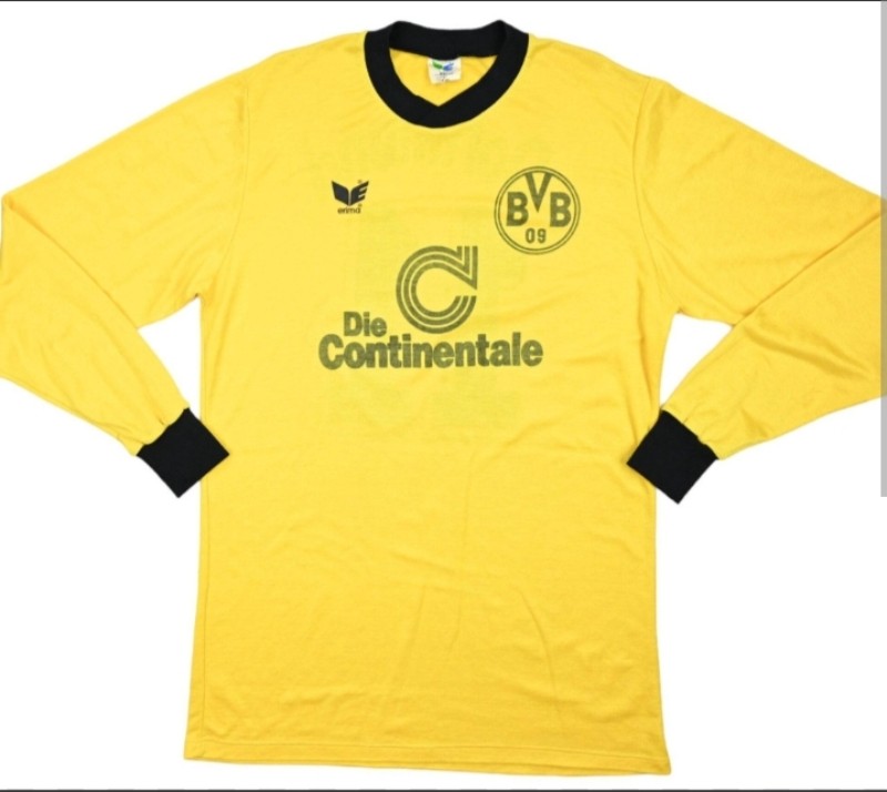 Borussia Dortmund 1989-90 Home 2 Kit
