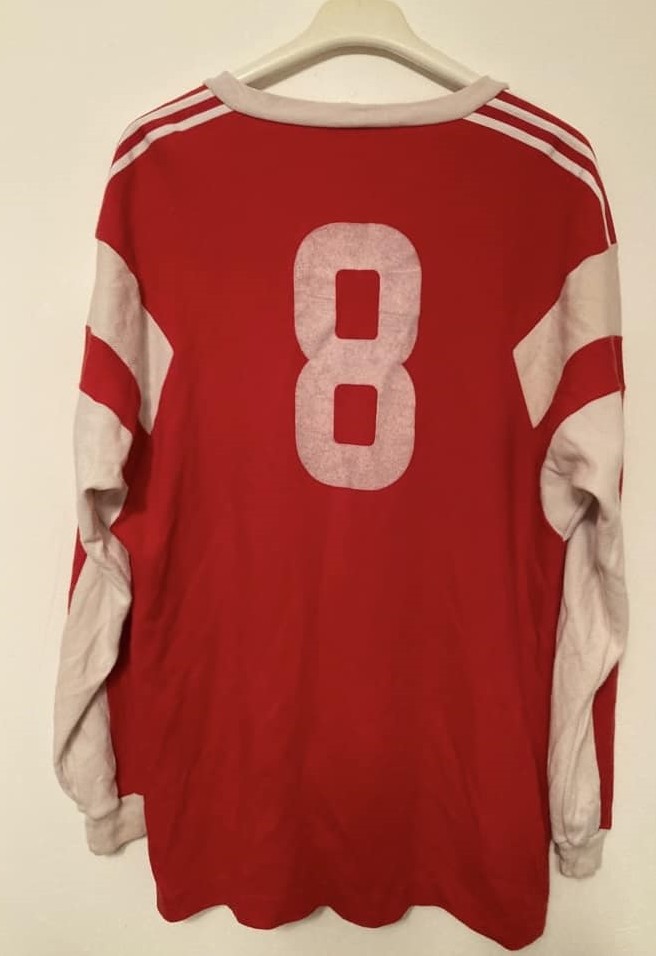 1. FC Nürnberg 1989-90 Home 2 Kit