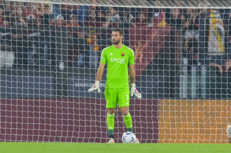 AS Roma 2023-24 GK 2 Kit