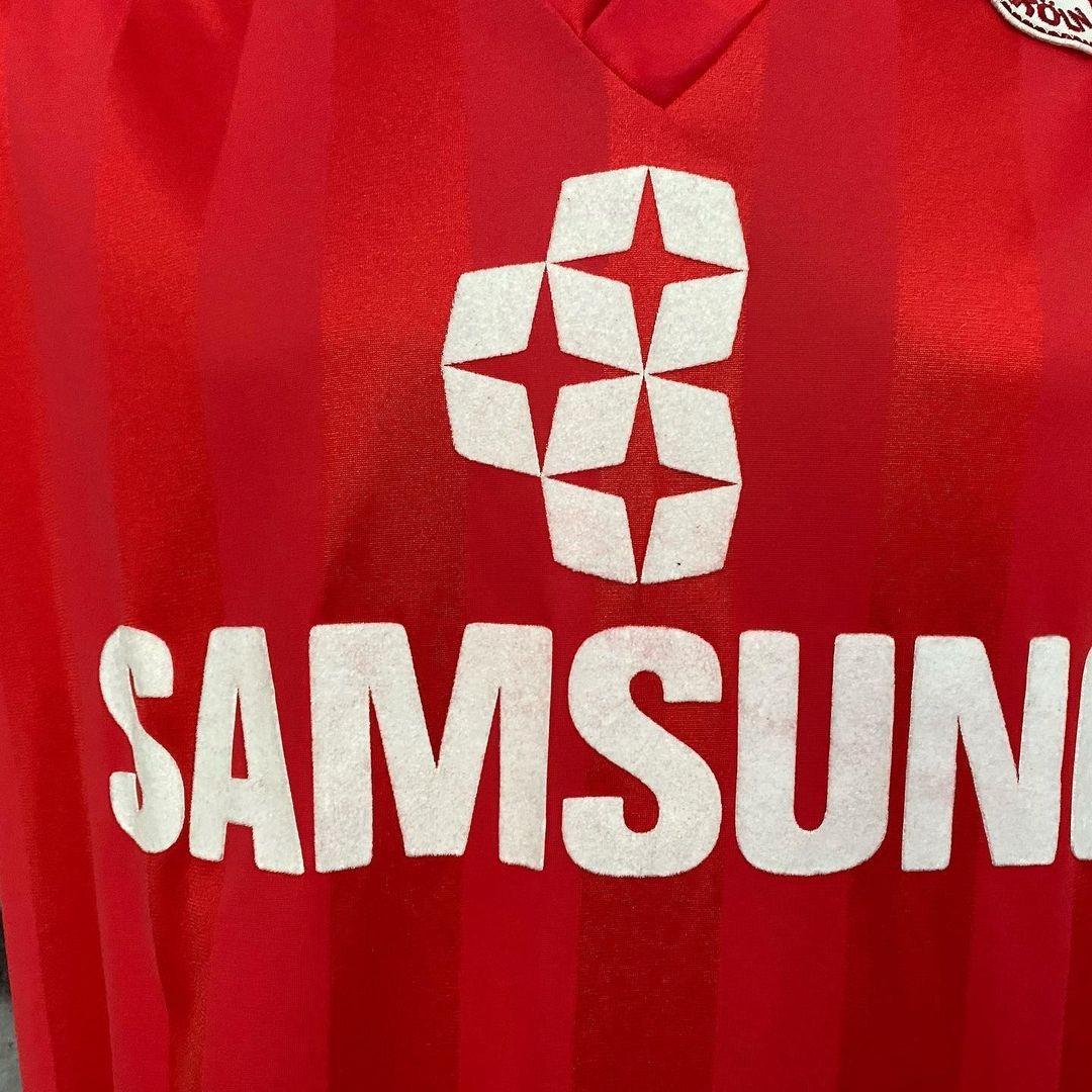 1. FC Köln 1989-90 Away Kit