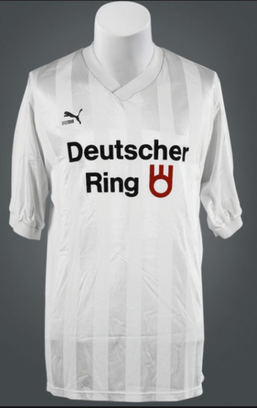 FC St. Pauli 1989-90 Home Kit