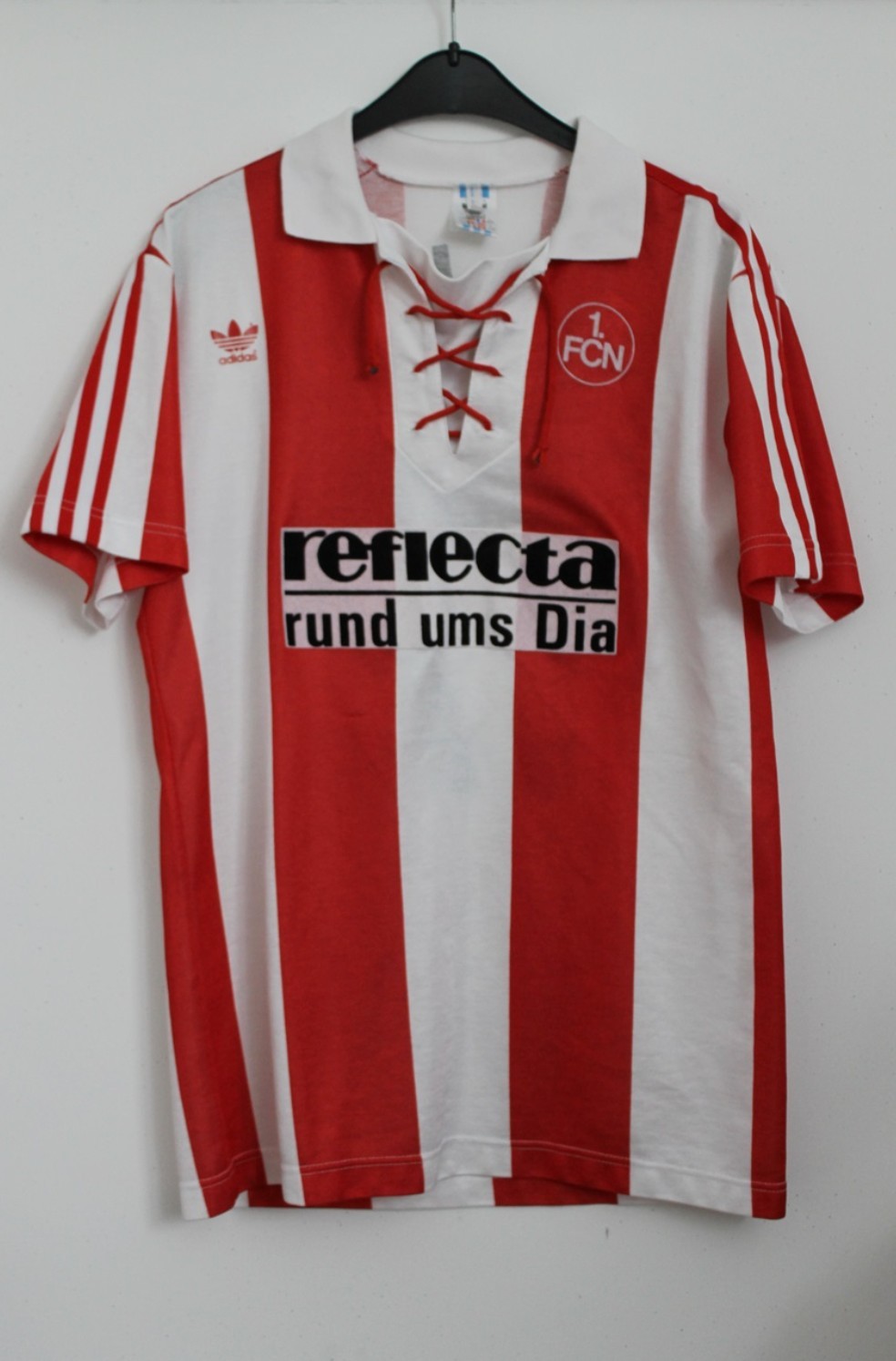 1. FC Nürnberg 1990-91 Away Kit