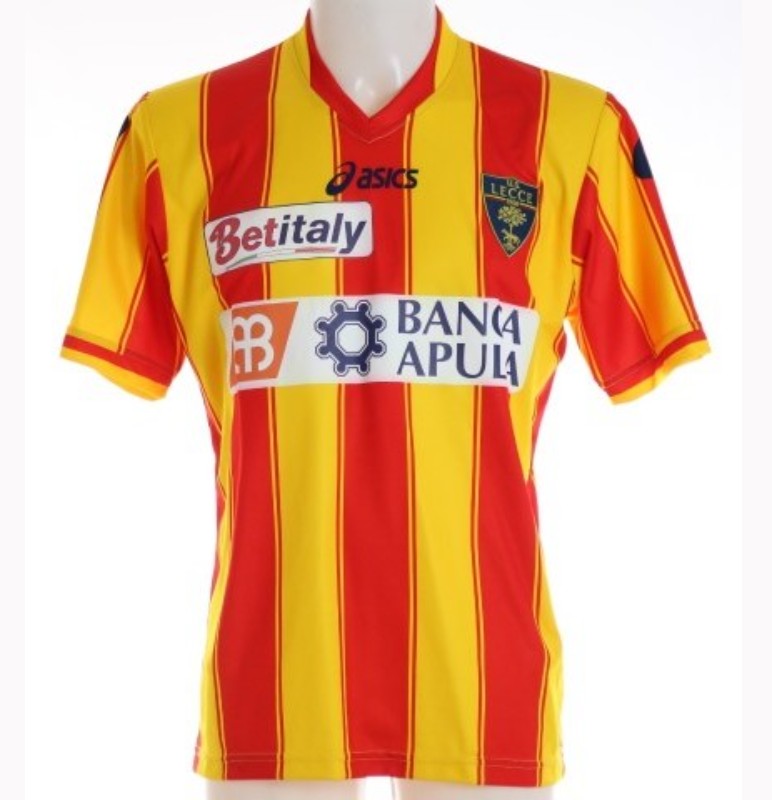 US Lecce 2011-12 Home Kit